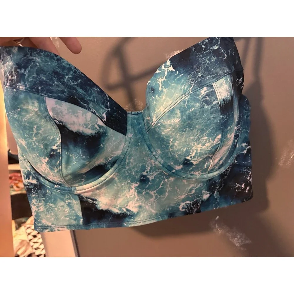 Torrid size 3 blue ocean underwire longline bikini top